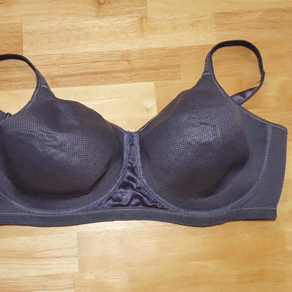 44 DD Playtex Wirefree  bra